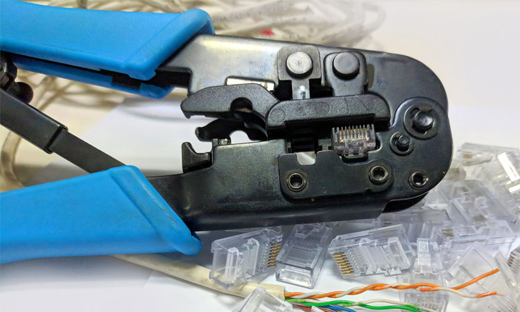 4 Best RJ45 Crimpers for Reliable Connections
