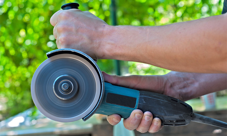 12 Angle Grinder Uses (for DIY and Commercial Applications)