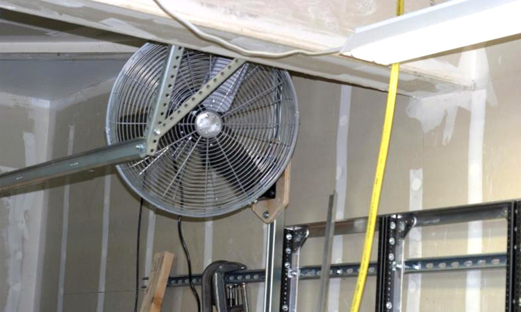 how to cool garage in summer
