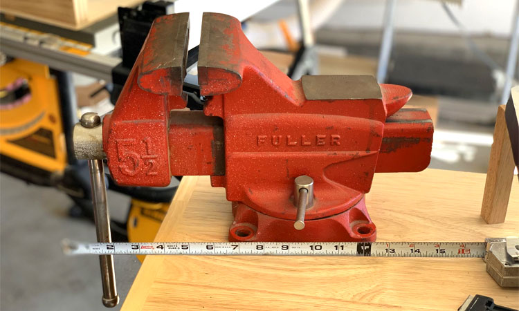 mounting a bench vise